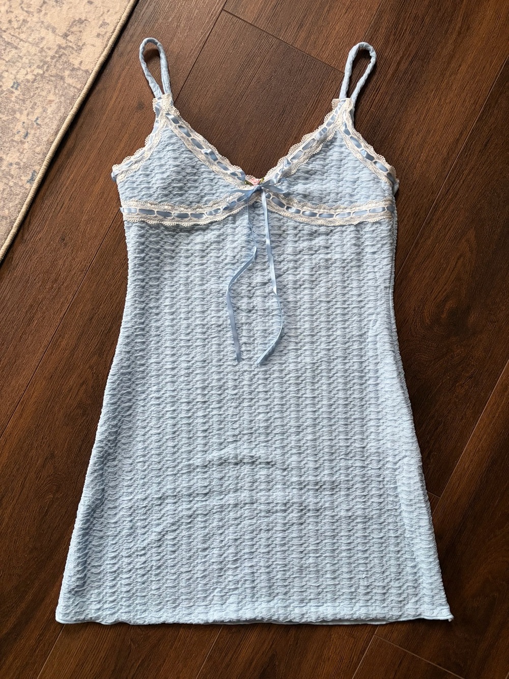 SHEIN Light Blue Lace-Trim Slip Chemise
